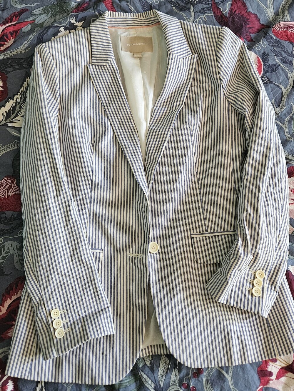 Banana Republic Light Blue and White Lined Blazer